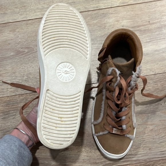 Ugh sneakers - Picture 5 of 5